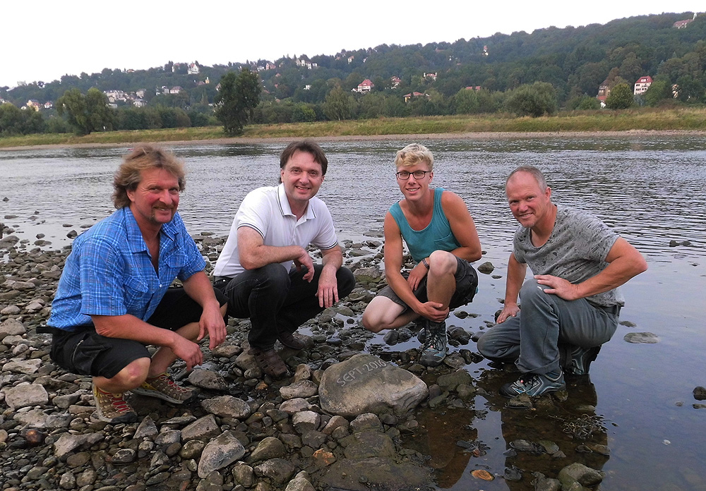 Neuer Hungerstein in der Elbe