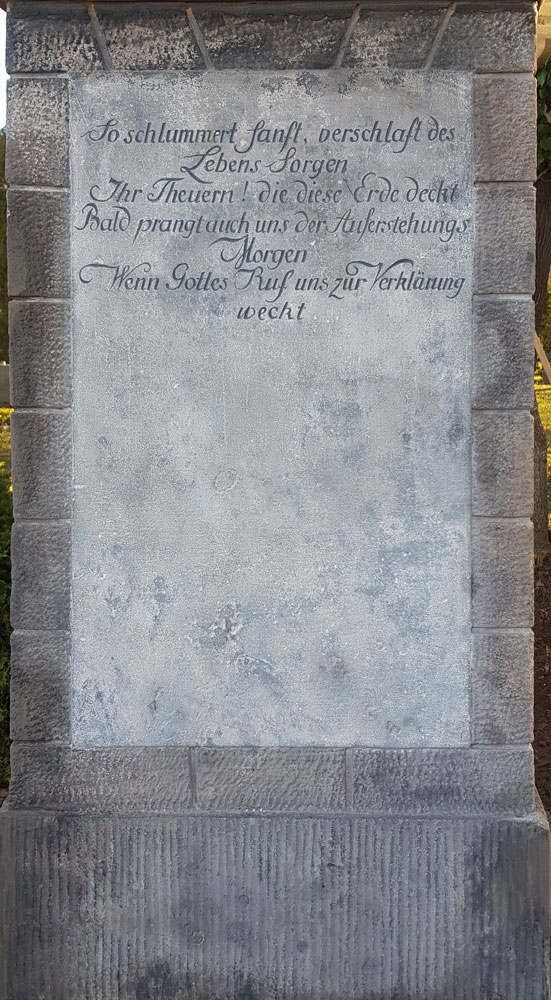 Historisches-Grabdenkmal