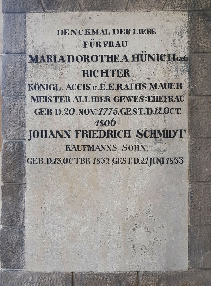 Historisches-Grabdenkmal